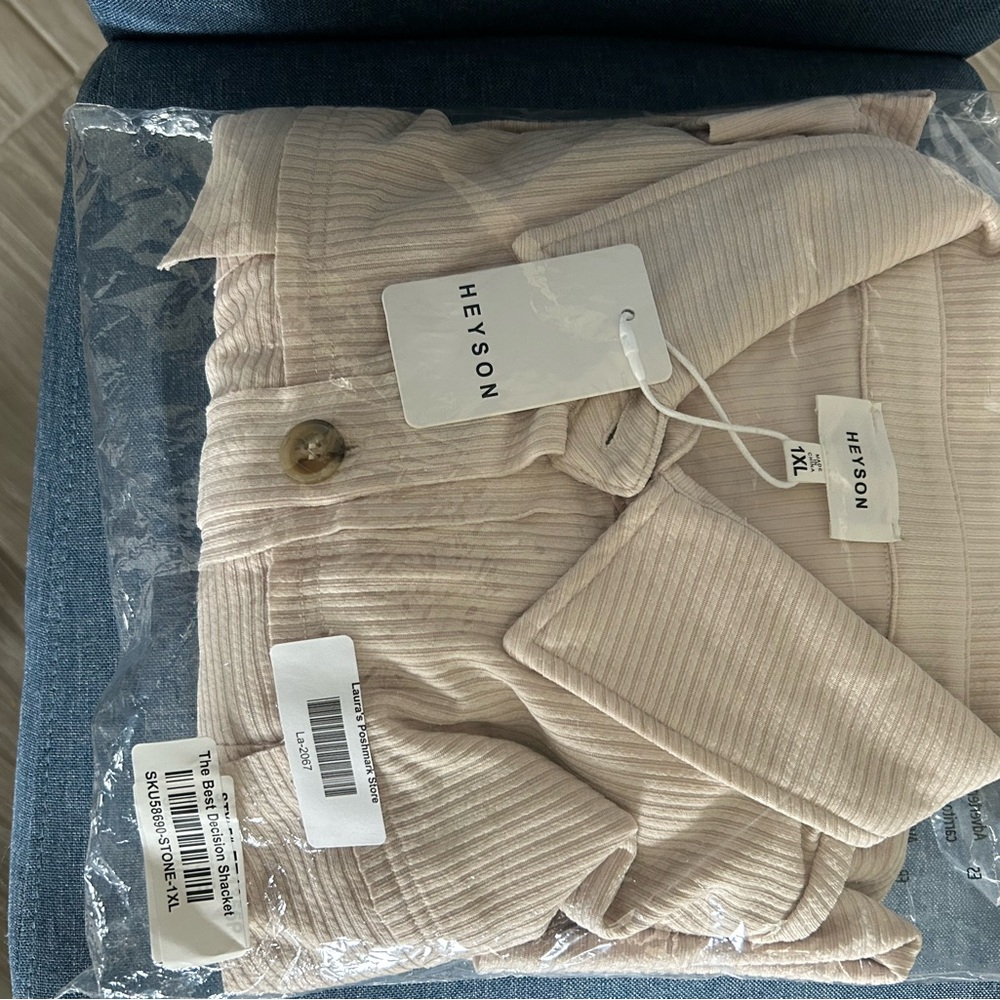Heyson Ribbed Stone Shacket - Picture 6 of 6